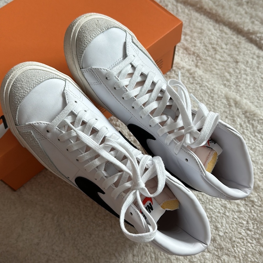 Women’s Nike Blazer Mid ‘77 - Picture 9 of 13